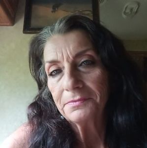 Meet your Posher, Ellen